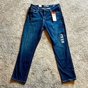 Nwt  classic mid rise skinny jeans
